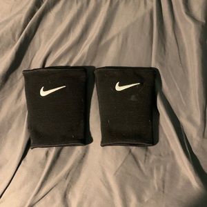 knee pads